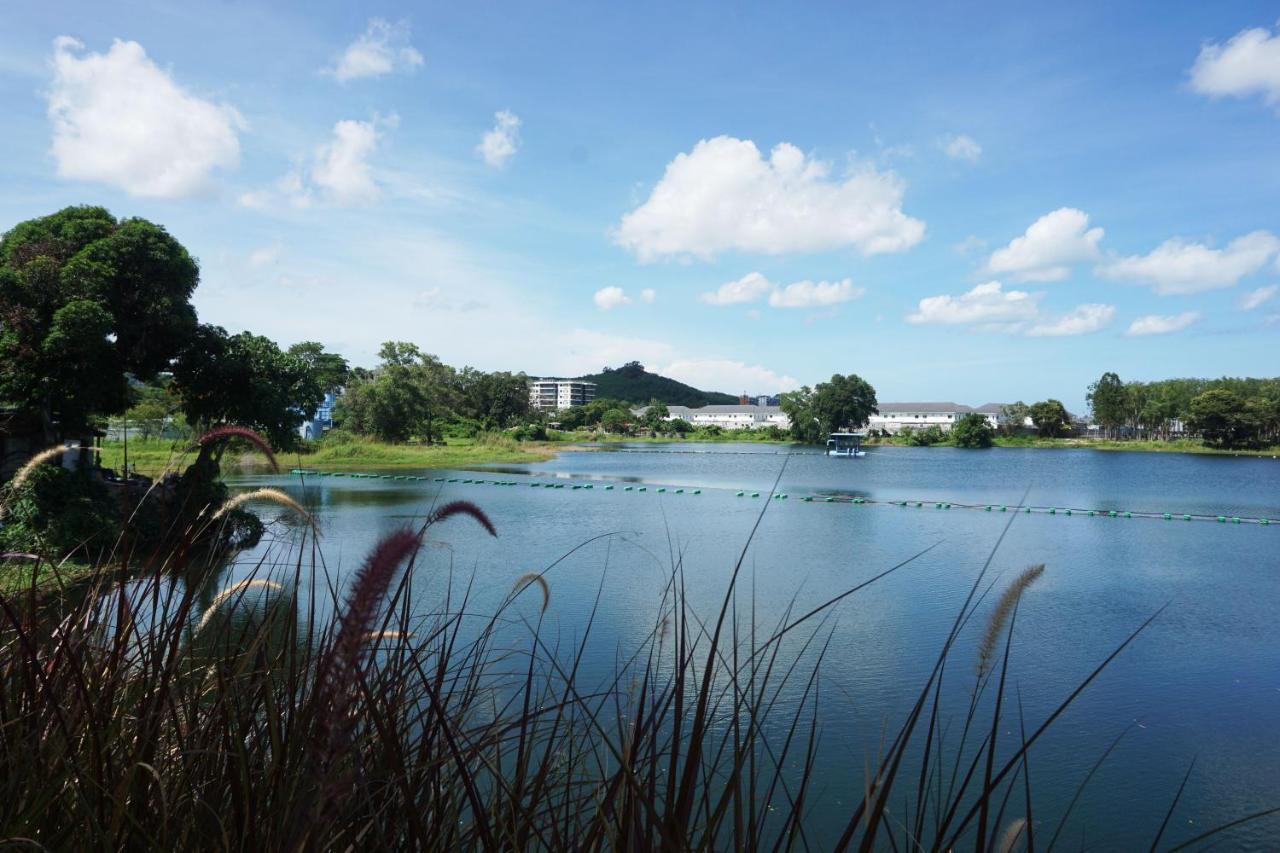 The Lake Chalong Hotel Sha Plus Екстер'єр фото